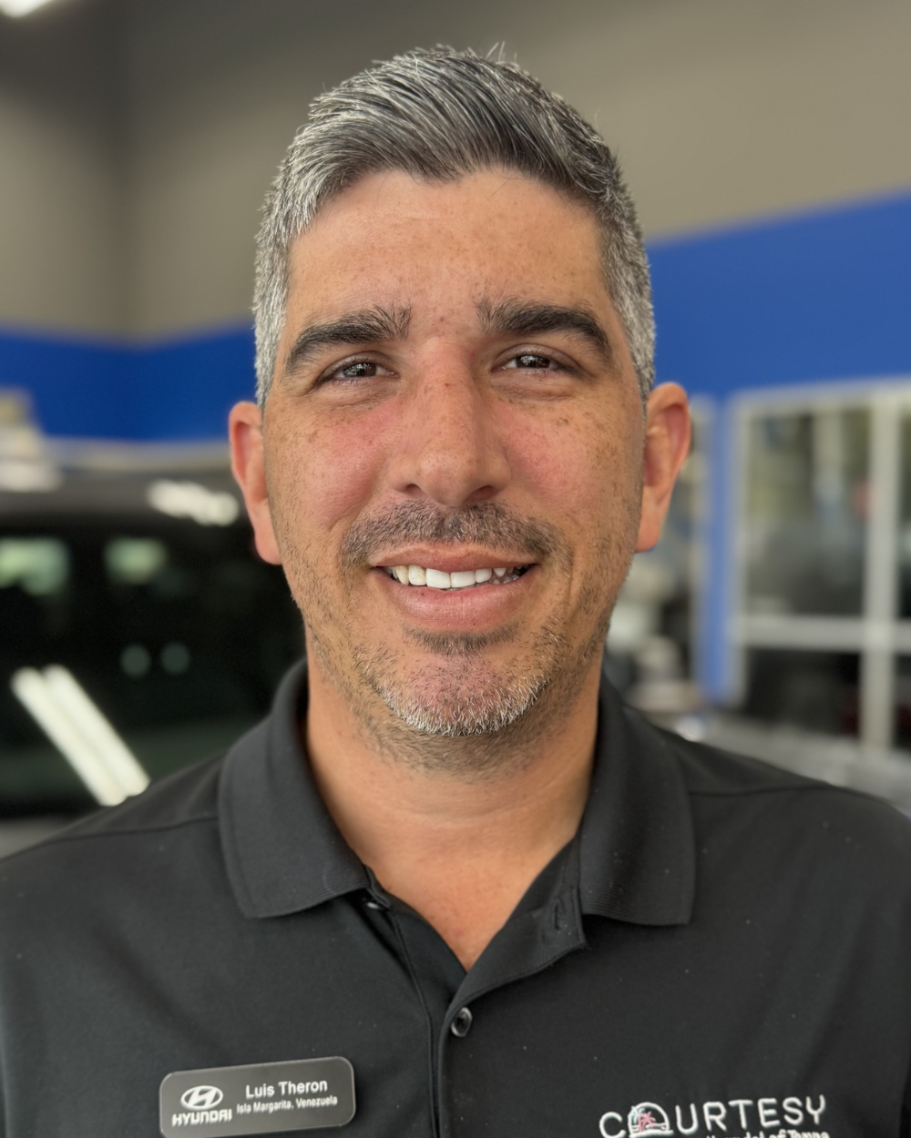 Luis Theron