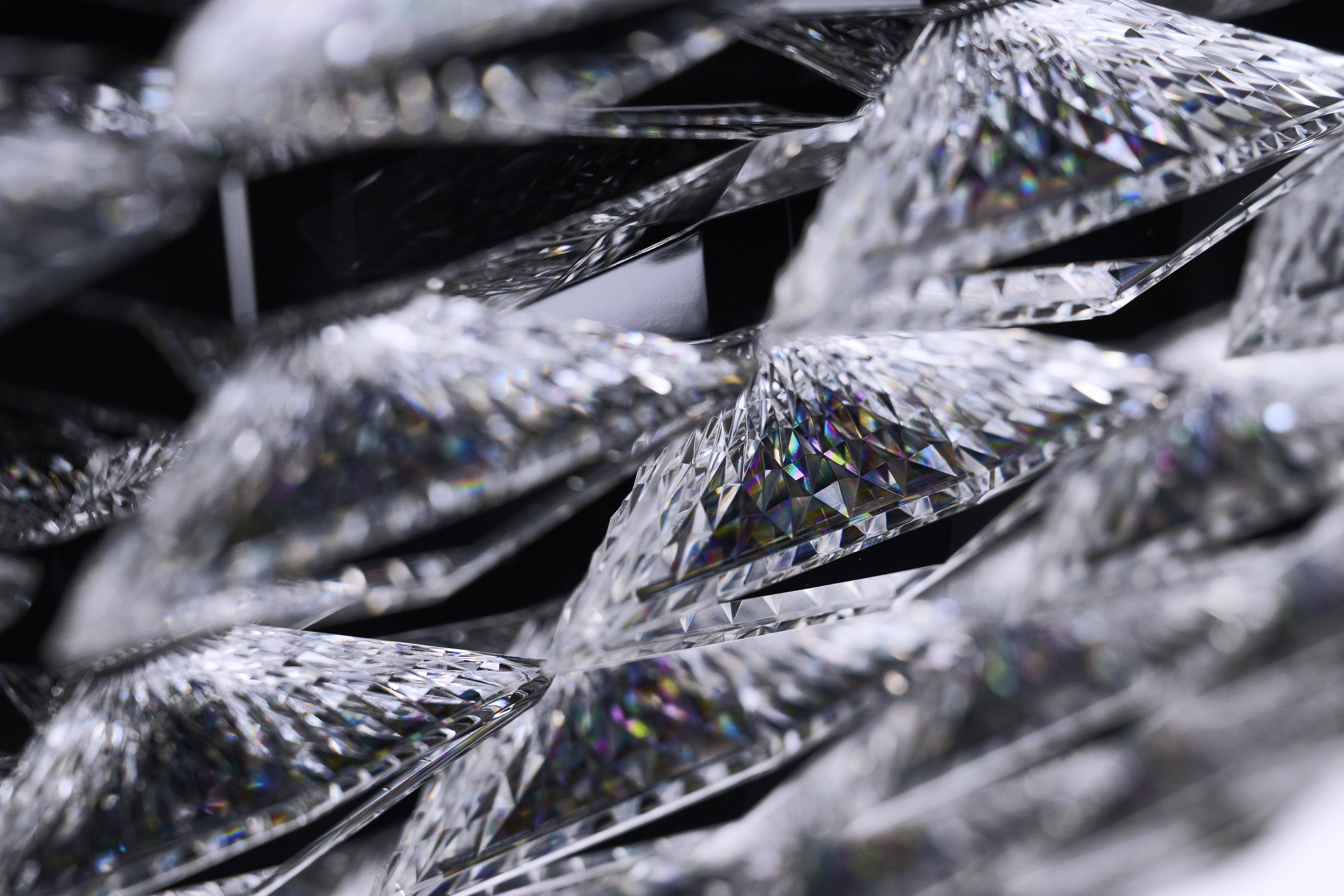 Faceted crystal-inspired Bentley Torcal interior detail